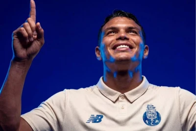 Tiaqo Silvanın oğlu İngiltərə U-15 millisinə dəvət alıb