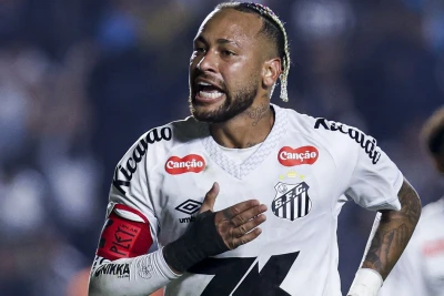 Neymar Diz Zədəsi Səbəbindən Mövsümün Sonuna Qədər Oynamayacaq