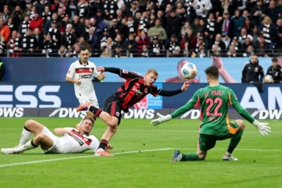 Burkhardtın dublu "Ayntraxt Frankfurt"a qələbə gətirdi