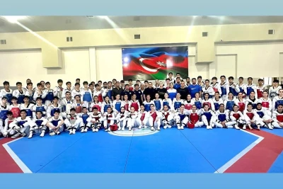 Taekvondoçularımız açıq havada dairəvi döyüş məşqləri ediblər - FOTO