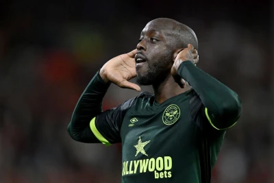"Nyukasl" Vissa üçün "Brentford"a Təklif Göndərdi