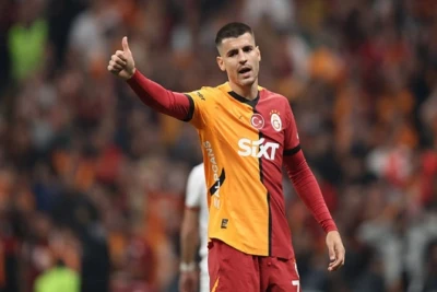 Morata "Komo"nun maraq dairəsindədir