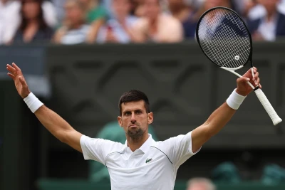 Djokovic, Şanghay Masters'ta Yarı Finale Yükseldi ve Rekor Kırdı
