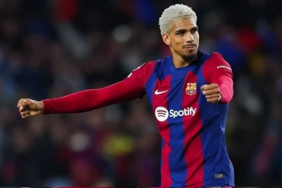 Ronald Arauxonun "Barselona"ya qayıdış tarixi açıqlandı