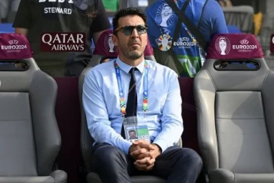 Buffonun İsteifası: İtaliya Futbolunda İstefa Dalğası Davam Edir