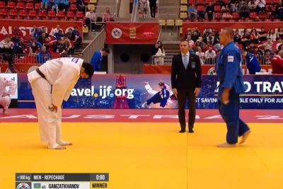 Camal Qamzatxanov Linz Qran-prisində bürünc medal uğrunda mübarizə aparır