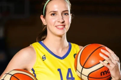 Yelizaveta Bratçikova Azərbaycan milli basketbol komandasında oynayacaq