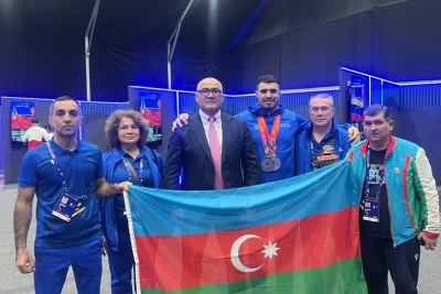 Dünya çempionatı: Azərbaycan ağırlıqqaldıranı gümüş medal qazanıb