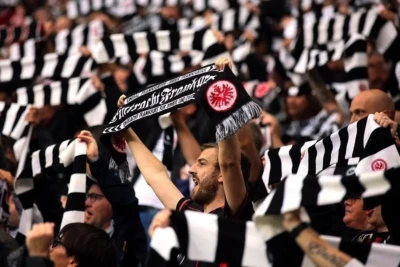 "Qarabağ"ın rəqibi "Ayntraxt" azarkeşlərinin davranışına görə cərimələnib