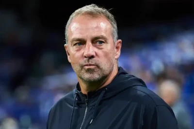 "Barselona"nın sabiq futbolçusu Jerard Lopes Hansi Flikin müdafiə taktikasını tənqid edib