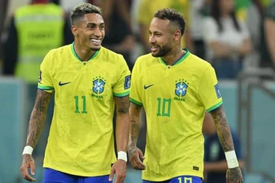 Lamin Yamal Rafinya və Neymarla münasibətləri haqqında danışıb