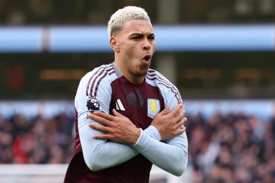 "Aston Villa" Morqan Rocersi heyətdə saxlamağı planlaşdırır