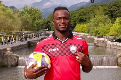 "Qəbələ" İsaak Amoahı transfer etdi