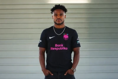 Sabah Şeffild Yunaytedın wingerini transfer edib