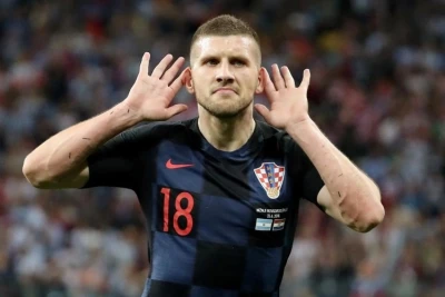 "Zirə"nin rəqibi "Hayduk" Ante Rebiçi transfer edir