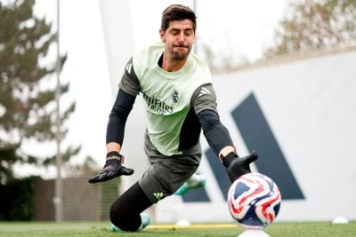 Courtois Stays at "Real": New Contract Offer