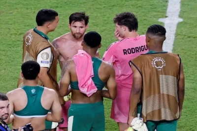 Lionel Messi 38 yaşını qeyd edir: Rəqiblər belə onun formasını almaq istəyir
