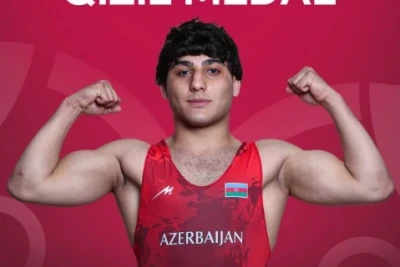 Эльвин Наджафзаде завоевал золото, Гулай Хасмамедова - серебро на чемпионате Европы по борьбе среди юношей до 15 лет