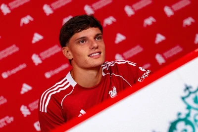 "Liverpul" Covanni Leonini transfer edib: 18 yaşlı müdafiəçi ilə müqavilə imzalanıb