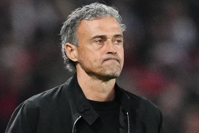 Luis Enrike velosiped qəzasından sonra əməliyyat olunub