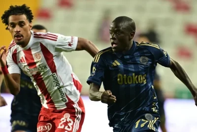 Superliqa: "Fənərbağça"dan "Antalyaspor" ilə oyunda xal itkisi, digər heç-heçələr - YENİLƏNİB + VİDEO