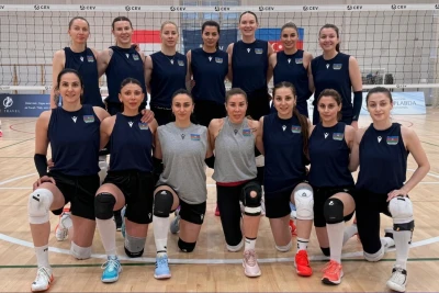 Qadın voleybol yığmamız İsveçrə ilə qarşılaşır