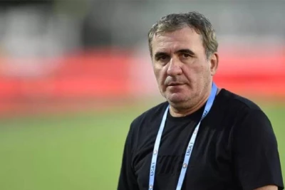 Hagi ilə müqavilə imzalandı