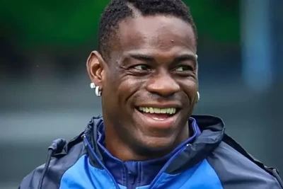 Mario Balotelli "Əl-İttifaq" klubu ilə müqavilə imzaladı