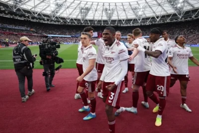 "Arsenal" 22 İldən Sonra İngiltərə Çempionluğunu Qazandı