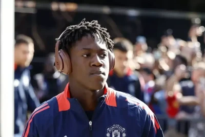 "Napoli" yanvarda yarımmüdafiə böhranını aradan qaldırmaq üçün Kobi Meinunu hədəfləyir