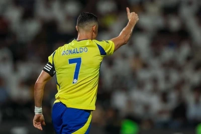 Ronaldo is the best football player in the world
