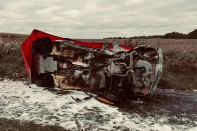 Polşa rallisində qəza nəticəsində sürücü avtomobildə yanaraq ölüb