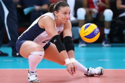Nikol Devis: Azərbaycan voleybolu karyeramda böyük iz buraxıb