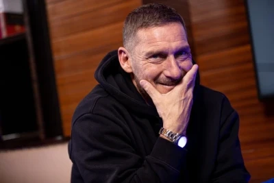İtaliya futbolunun əfsanəsi Francesco Totti basketbol klubuna qoşuldu