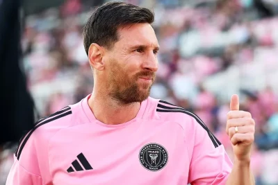 Lionel Messi Ekvador "Barselona"sı ilə oyunda zədələnib