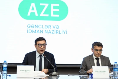 Fərid Qayıbov beynəlxalq yarışlarda uğur qazanmış idmançıları təbrik edib - FOTO