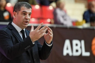 Azərbaycan yığmasının baş məşqçisi: "Üç ildən sonra ciddi mübarizə apara biləcək basketbolçularımız olacaq"