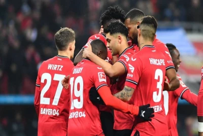 "Bayer" Malik Tillmanı transfer etdi