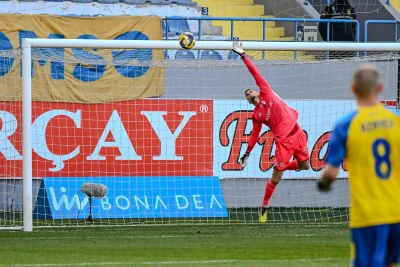 Fabian Buntiç "Qarabağ"dan ayrılır, Çexiya və Portuqaliya variantları var