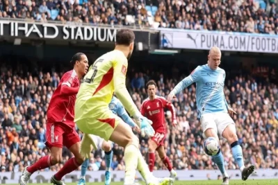 "Mançester Siti" "Liverpul"u böyük hesabla məğlub edərək İngiltərə Kubokunun yarımfinalına yüksəldi
