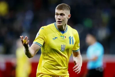 "Napoli" Artem Dovbik transferini nəzərdən keçirir