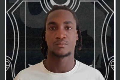 "Karvan-Yevlax" Fransalı müdafiəçi İmani Barkeri transfer edib