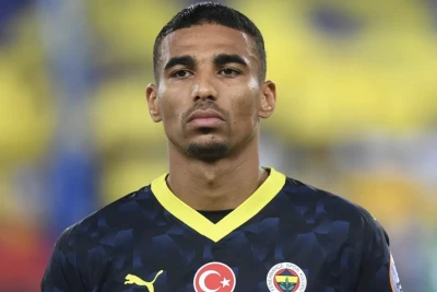"Spartak" "Fənərbaxça"nın müdafiəçisi Cika üçün 5 milyon avro təklif edib
