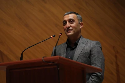 Vüsal Məmmədovdan Vüqar Nadirovun istefası və maliyyə iddialarına cavab: İDMAN.BİZ-ə MÜSAHİBƏ
