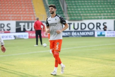 Rumıniya U-21-in oyunçusu Ümit Akdağ Türkiyə millisində oynaya bilər
