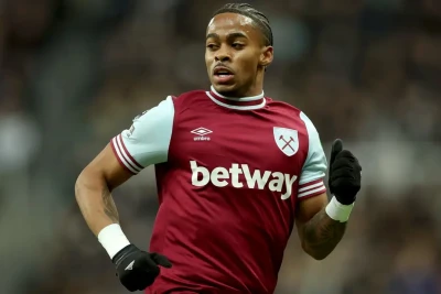 "Vest Hem" Summervill üçün təklifləri rədd edərək, oyunçunu "toxunulmaz" elan etdi