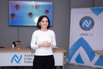 Yeniyetmə cüdoçu qızlardan ibarət milli komanda üçün art-terapiya seminarı keçirilib