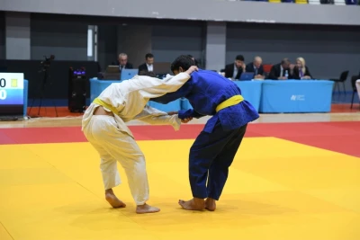 Cüdo üzrə U-17 Liqa yarışının IV turunun son günü: 331 cüdoçu mübarizə aparır - VİDEO