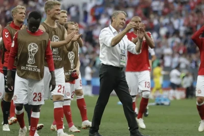 Danimarka millisinin sabiq baş məşqçisi Oqe Hareyde vəfat edib