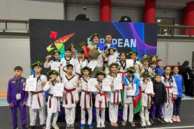 Azərbaycanın kiçik yeniyetmə taekvondoçuları Avropa birinciliyində 15 medal qazanıb, komanda birinci olub - FOTO